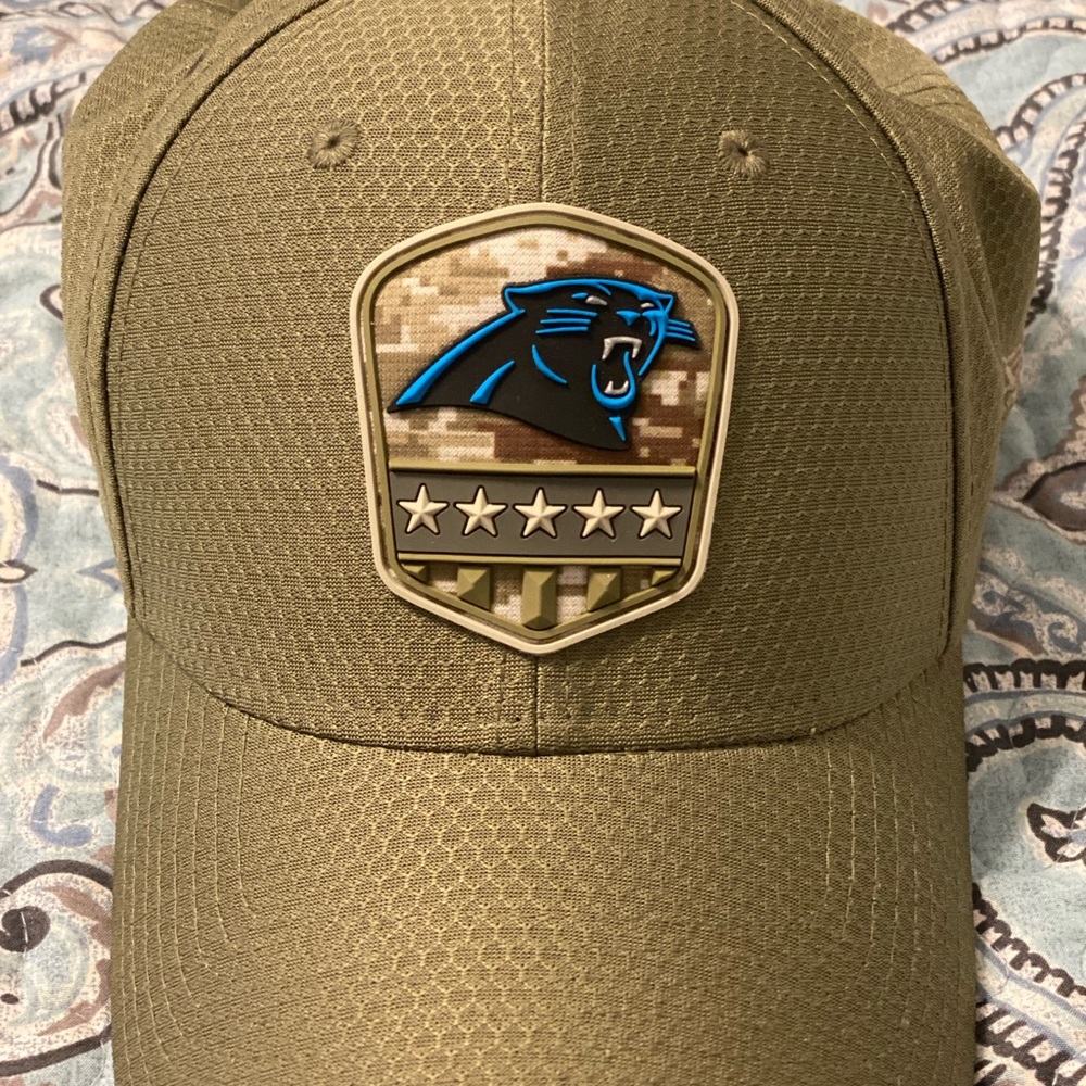 Carolina Panthers SALUTE THE TROOPS New Era FlexFit Hat